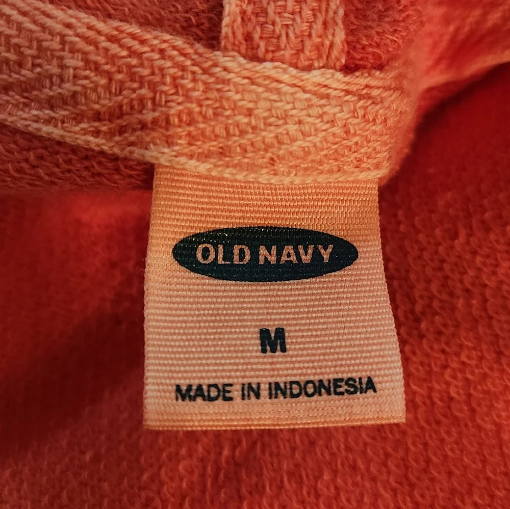 Old Navy salmon colored sweater - Picture 2 of 3